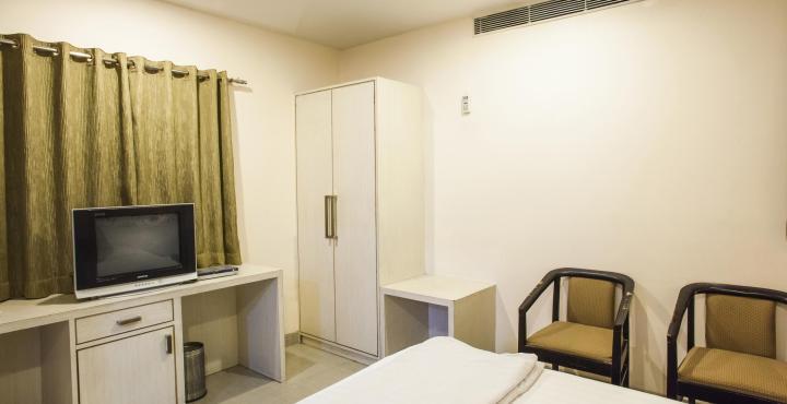 Hotel Tulsi Exotic Bhopal Exterior foto