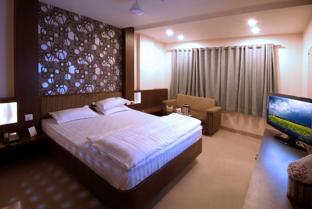 Hotel Tulsi Exotic Bhopal Exterior foto