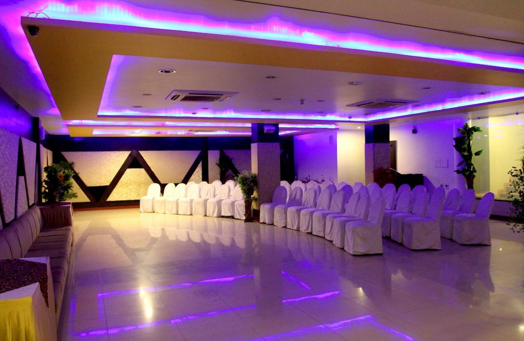 Hotel Tulsi Exotic Bhopal Exterior foto